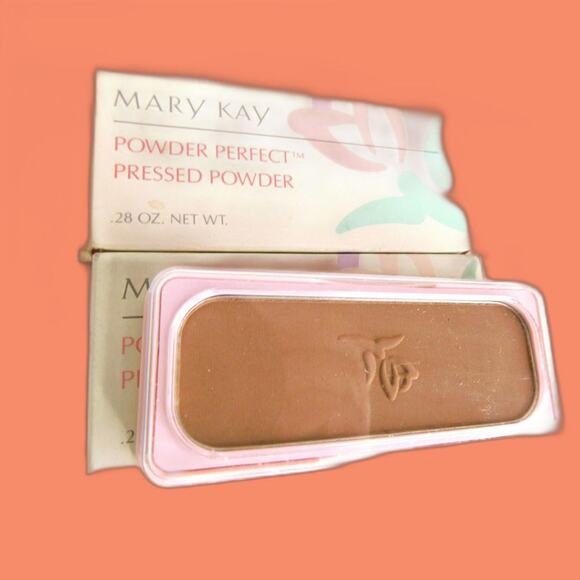 Vintage Mary Kay Powder Perfect Pressed Powder Dark #3575 SET OF 2 - Picture 2 of 5